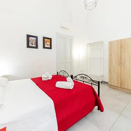 Vakantiehuis Dieci Antico - Casa Indipendente A Due Passi Da Porta Rudiae Lecce