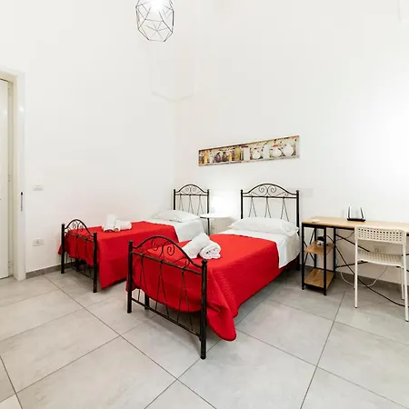 Dieci Antico - Casa Indipendente A Due Passi Da Porta Rudiae