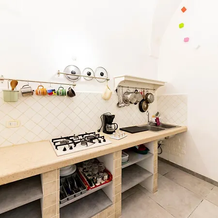 Dieci Antico - Casa Indipendente A Due Passi Da Porta Rudiae בית נופש *